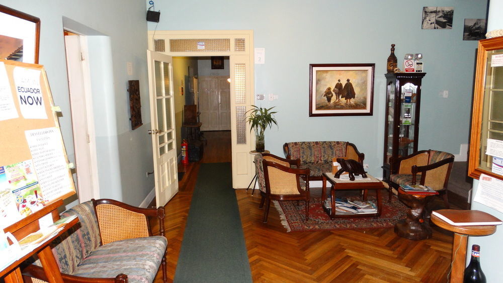 Travellers Inn Quito Bagian luar foto