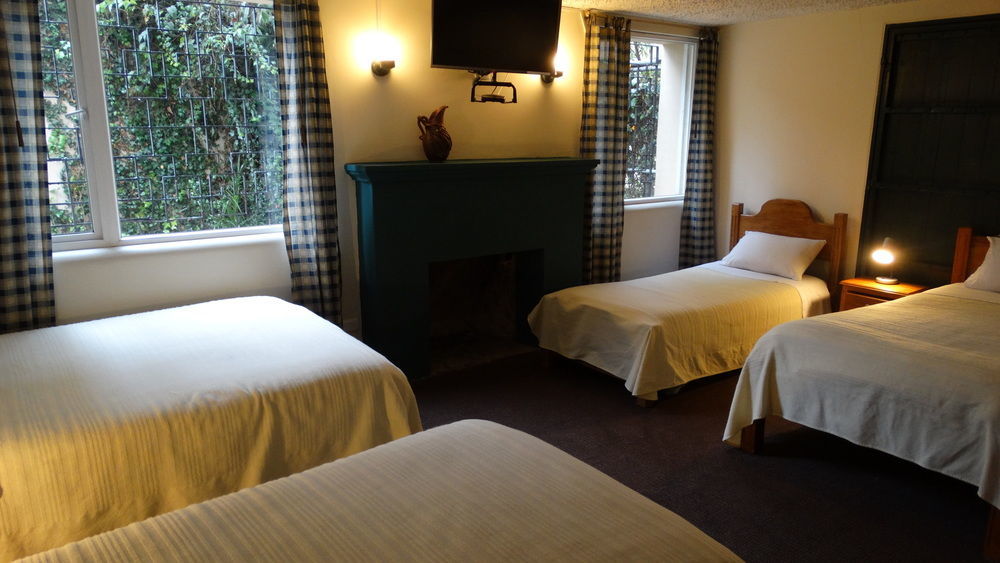 Travellers Inn Quito Bagian luar foto