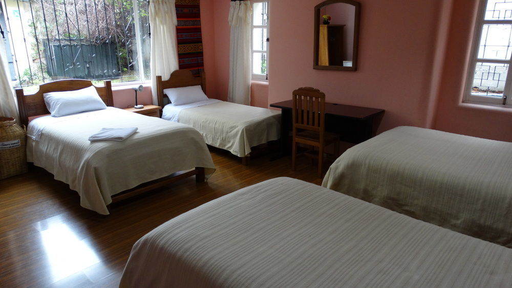 Travellers Inn Quito Bagian luar foto