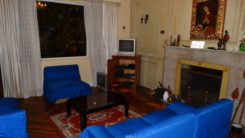 Travellers Inn Quito Bagian luar foto